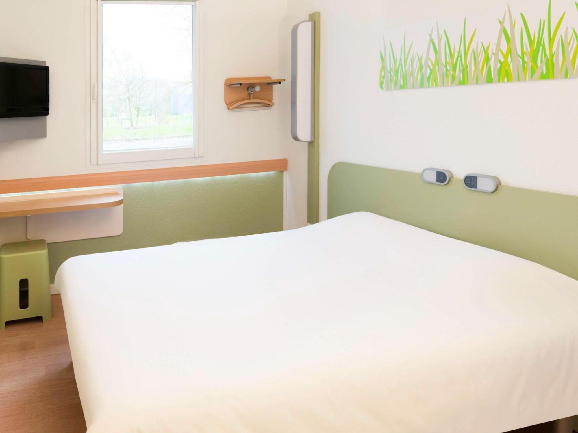 Ibis Budget Lons-Le-Saunier Luaran gambar