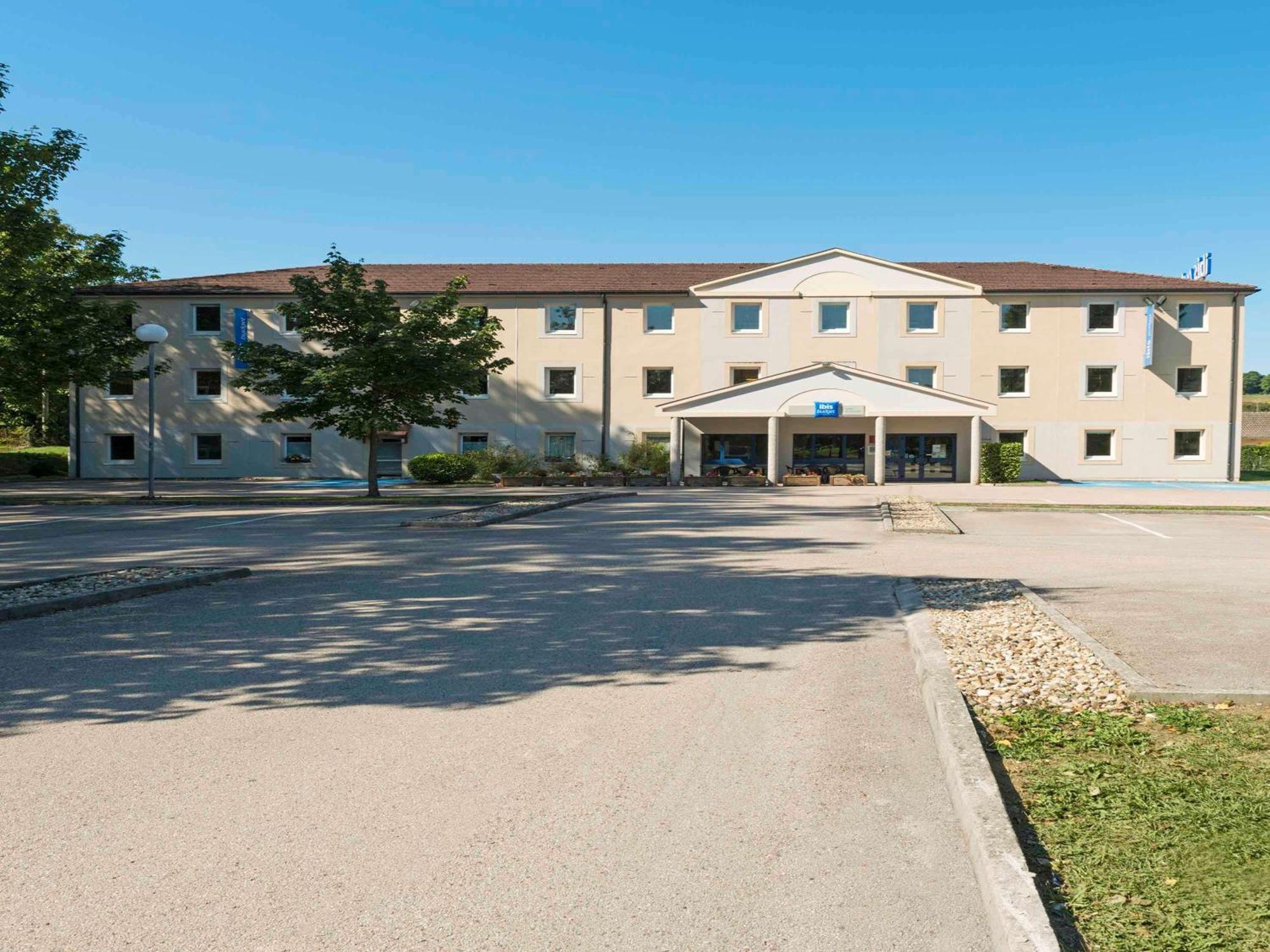 Ibis Budget Lons-Le-Saunier Luaran gambar