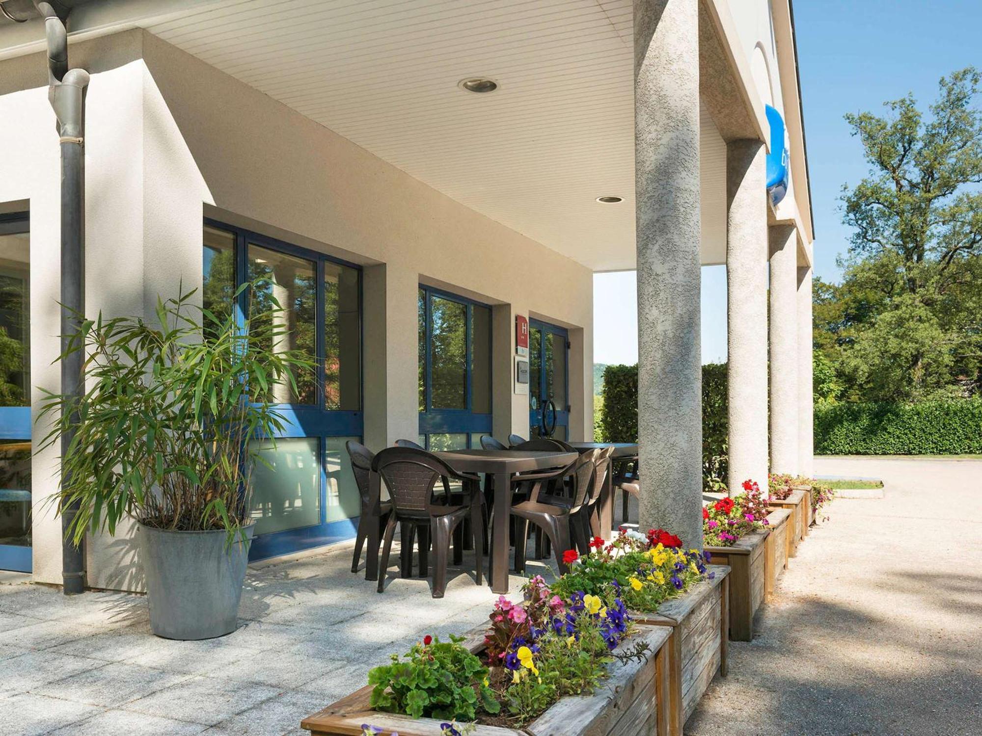 Ibis Budget Lons-Le-Saunier Luaran gambar