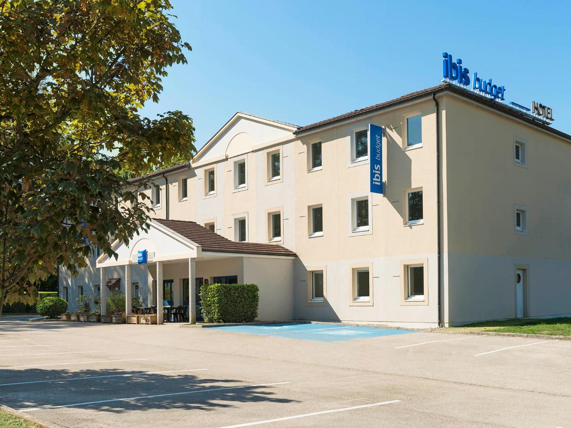 Ibis Budget Lons-Le-Saunier Luaran gambar